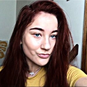 Meet your Posher, Maggie